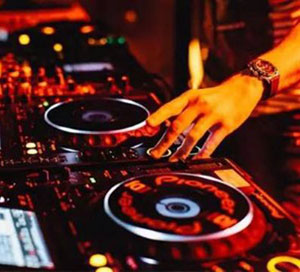 要做一名合格党员（张知众词 曹长利曲）音乐简谱