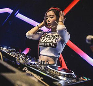 柳叶金民乐类古筝音乐简谱