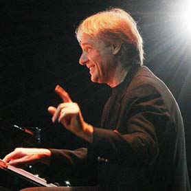 降B爵士乐谱：MOONLIGHT SERENAOE音乐简谱