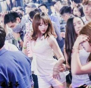 哭诸葛音乐简谱