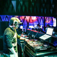 丝绸路我心中的彩虹(《丝路漫游》主题歌)[二胡曲谱]音乐简谱