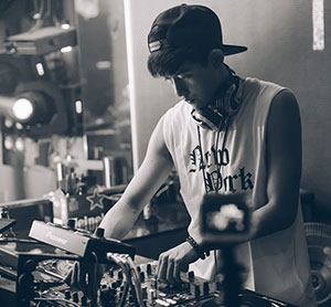 红头绳（江静改编版）音乐简谱