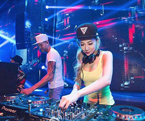 顶嘴（二重奏）音乐简谱