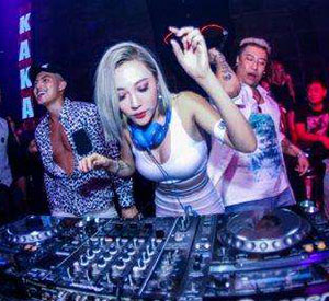 大漠之夜（正谱）音乐简谱